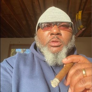 Meet your Posher, Johnny